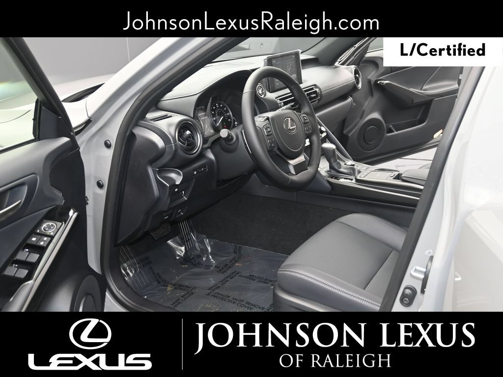 Certified 2025 Lexus IS 350 F Sport RWD image 13