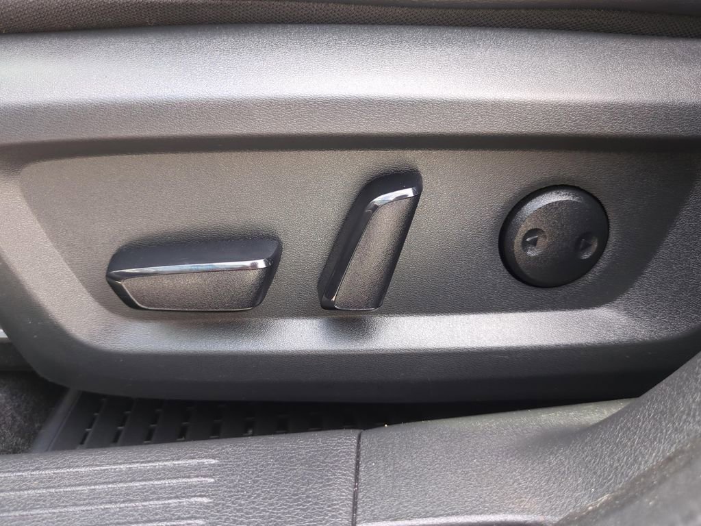 Certified 2023 Nissan Rogue SV w/ SV Premium B Package image 20