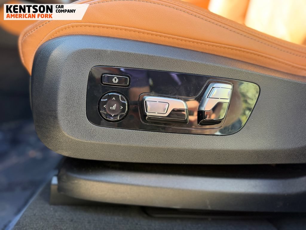 Used 2026 BMW X5 xDrive40i AWD/4WD image 31