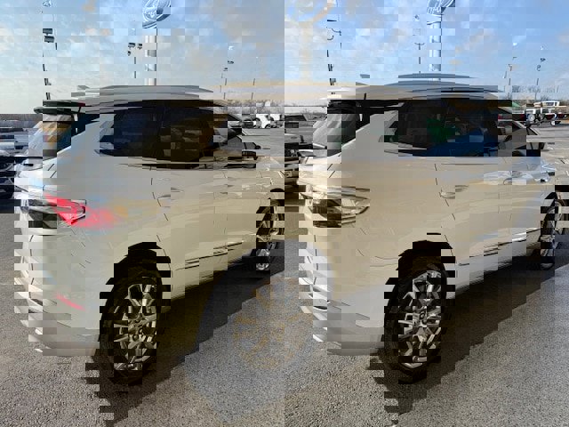 Used 2023 Buick Enclave Premium w/ Experience Buick Package FWD image 6