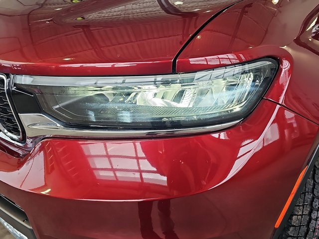 Used 2021 Jeep Grand Cherokee L Limited image 34