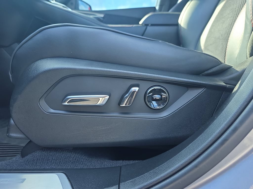 Used 2023 Acura RDX A-Spec AWD/4WD image 15