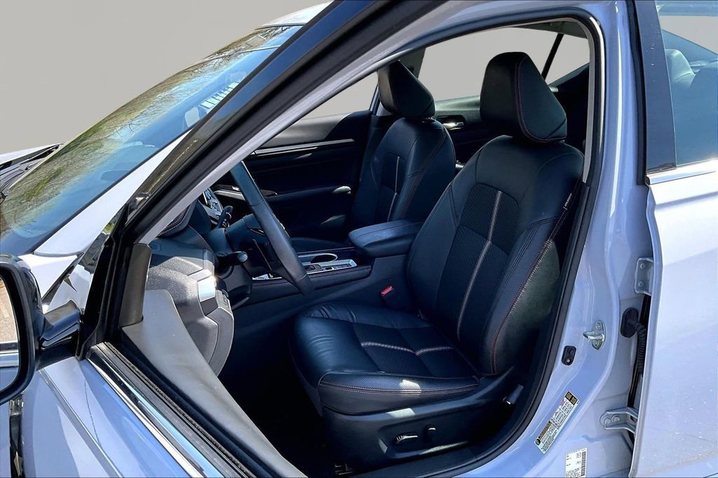 Used 2023 Nissan Altima 2.5 SR image 18