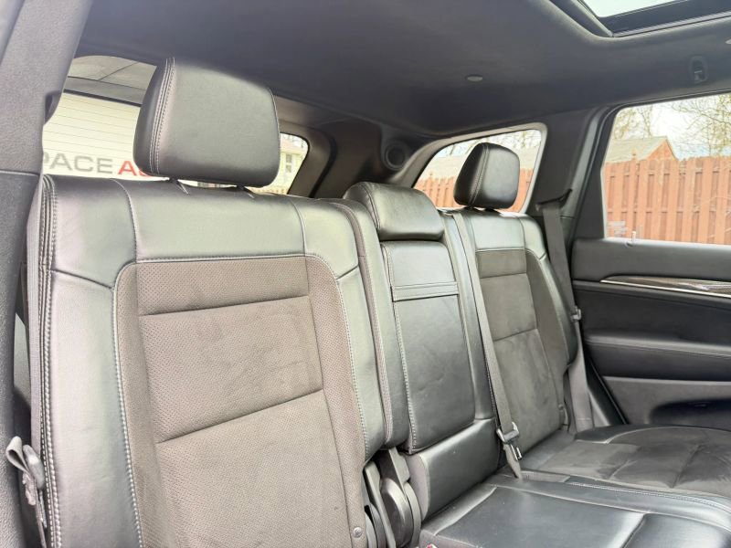 Used 2018 Jeep Grand Cherokee SRT image 28