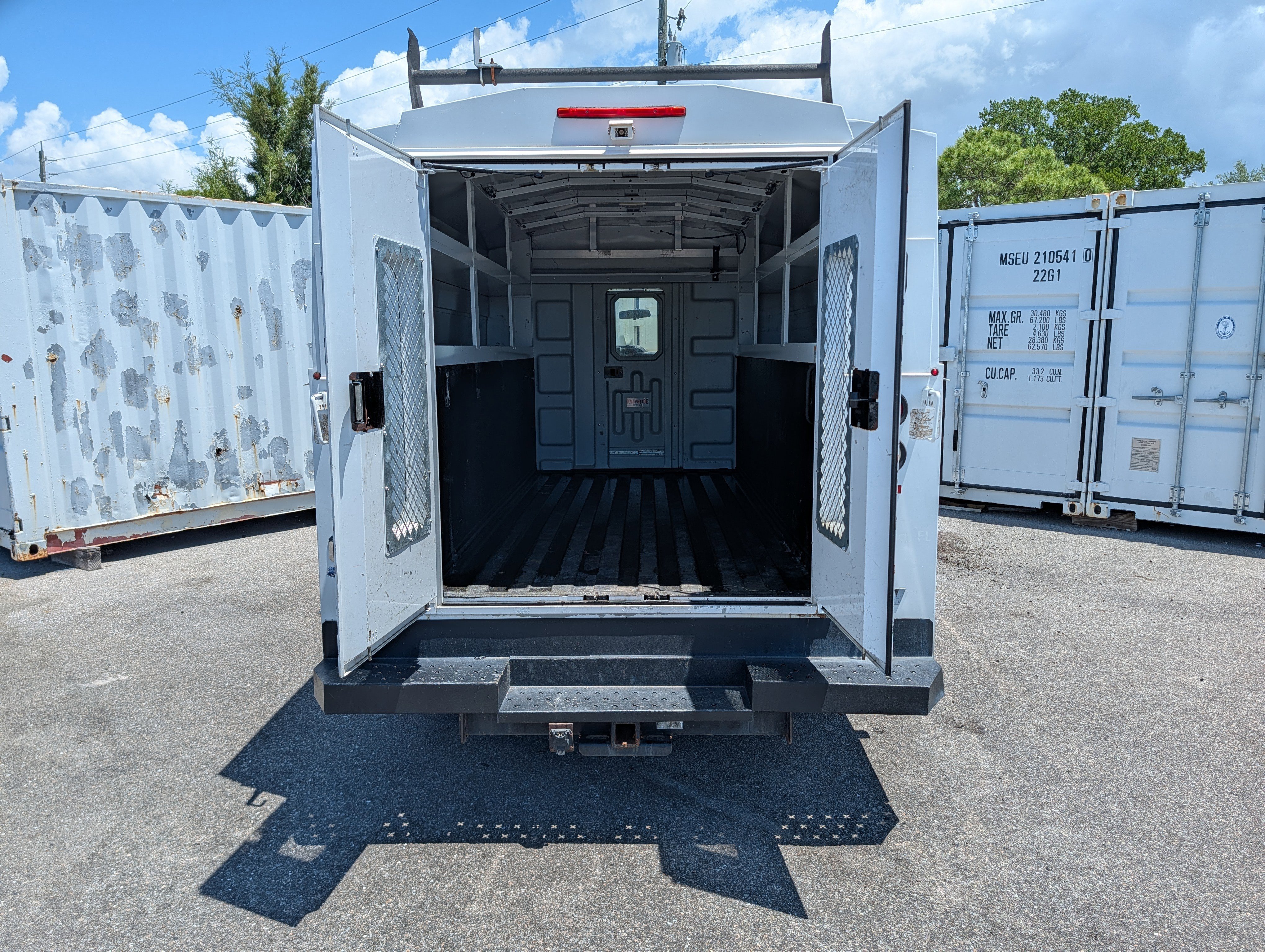 Used 2017 Ford E-350 and Econoline 350 Super Duty w/ Power Windows & Locks Group RWD image 13