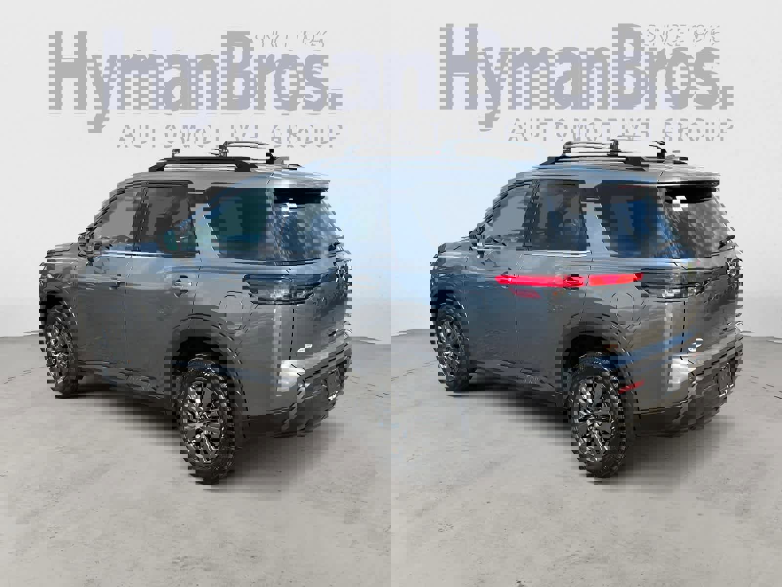 Used 2022 Nissan Pathfinder SV w/ SV Black Package image 6