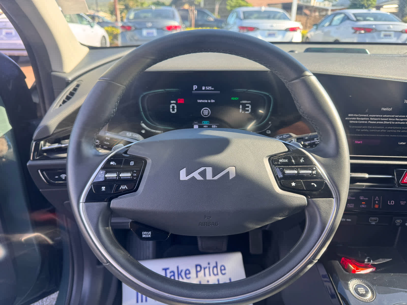 Used 2023 Kia Niro EX image 8