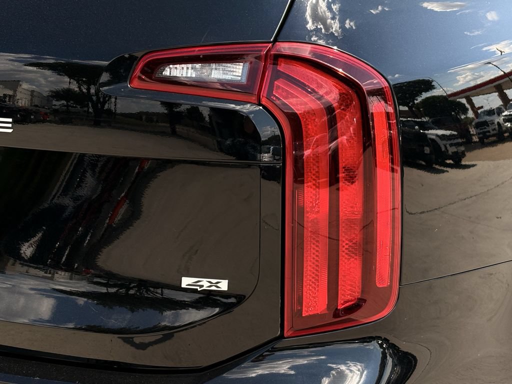 Used 2023 Kia Telluride LX AWD/4WD image 9