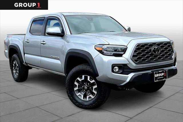 Certified 2023 Toyota Tacoma TRD Off-Road AWD/4WD image 3