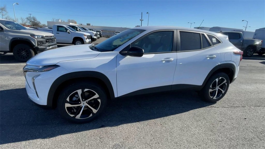 New 2026 Chevrolet Trax RS image 6