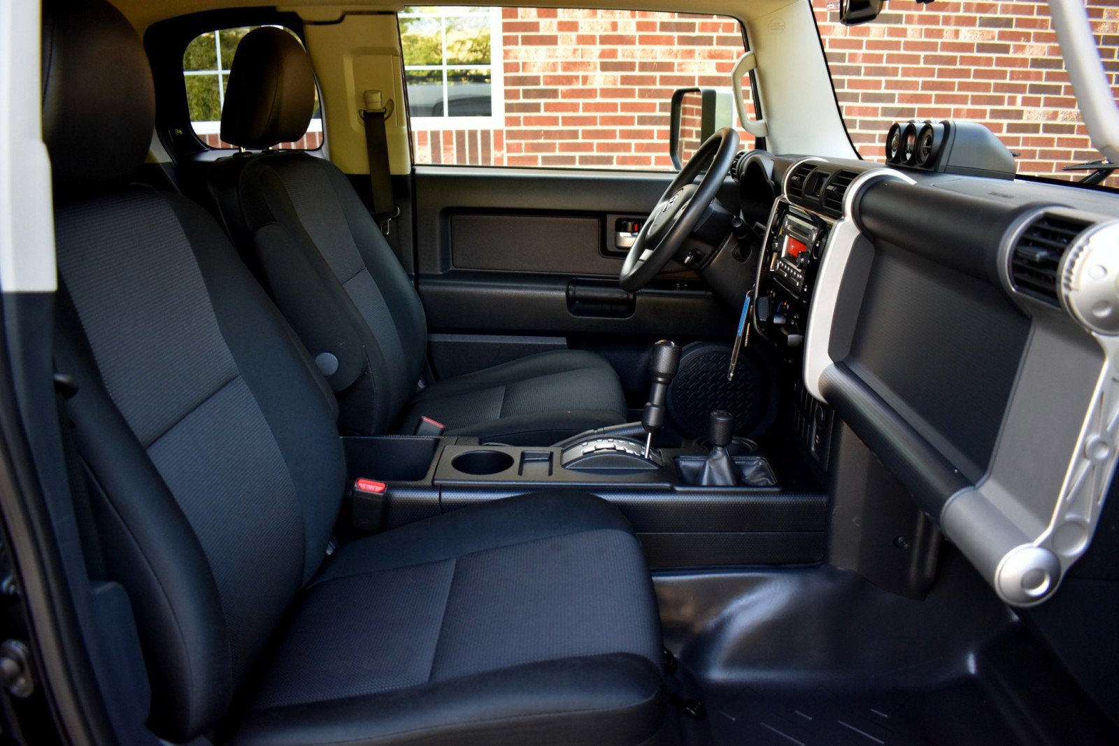 Used 2014 Toyota FJ Cruiser 4WD w/ Convenience Package image 41
