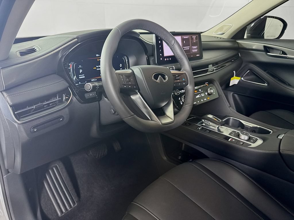 Certified 2026 INFINITI QX60 Luxe w/ Cargo Package FWD image 11
