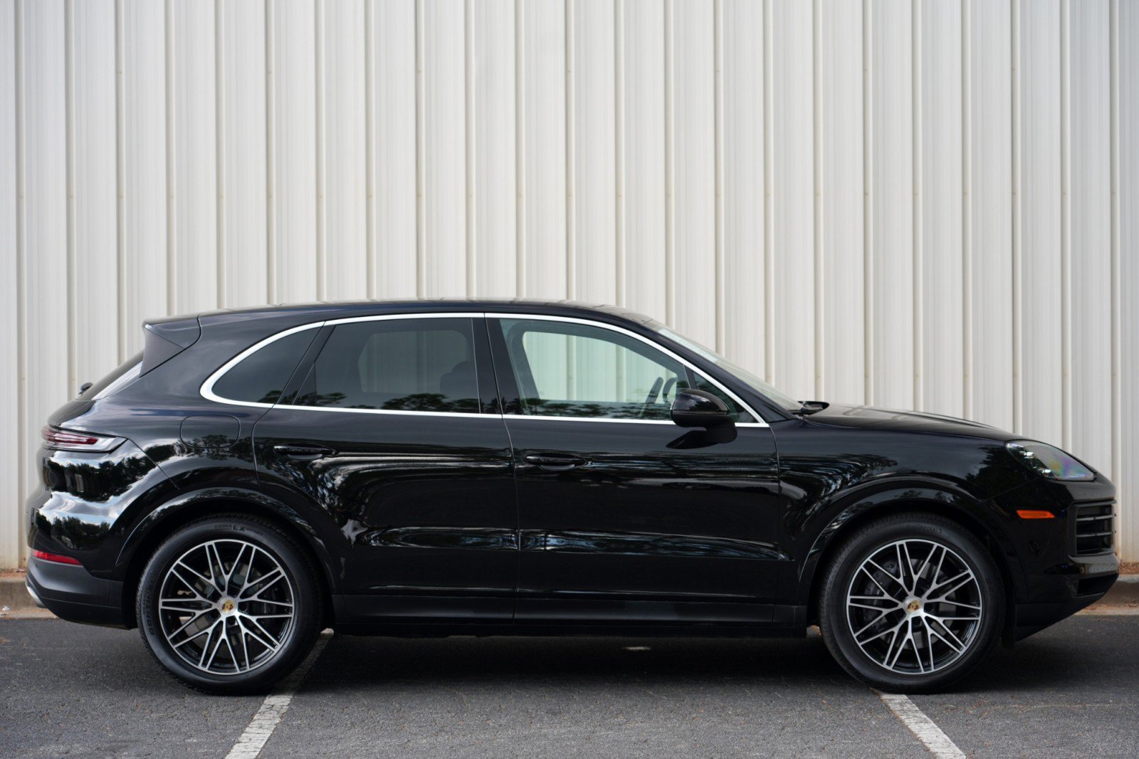 Used 2024 Porsche Cayenne AWD/4WD image 58