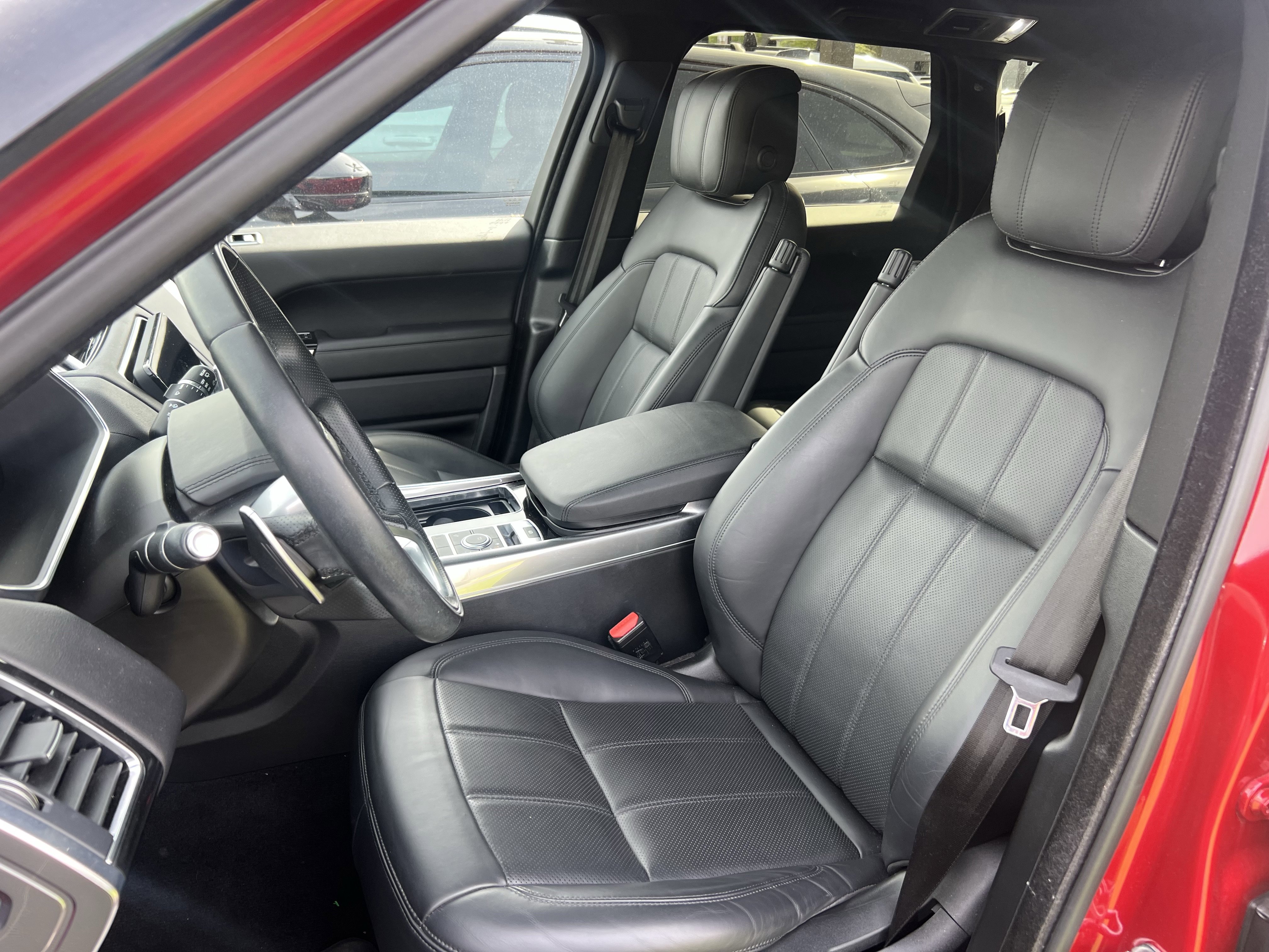 Certified 2022 Land Rover Range Rover Sport HSE Silver Edition image 15