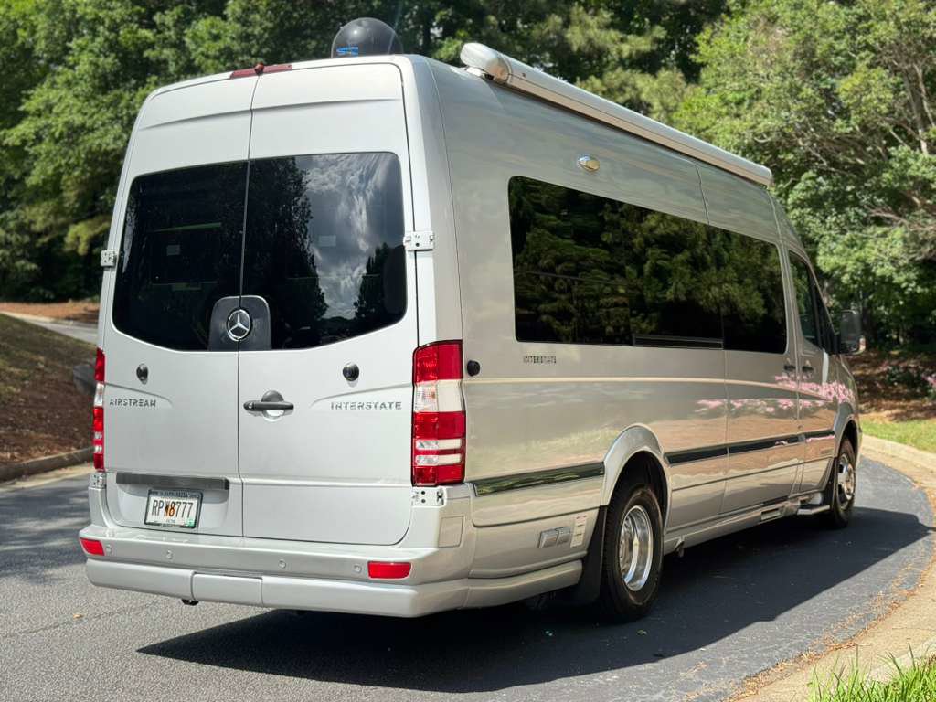Used 2015 Mercedes-Benz Sprinter 3500 image 16