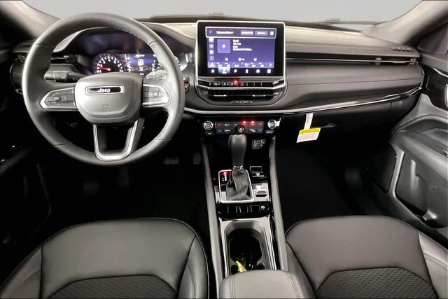 New 2026 Jeep Compass Latitude AWD/4WD image 6