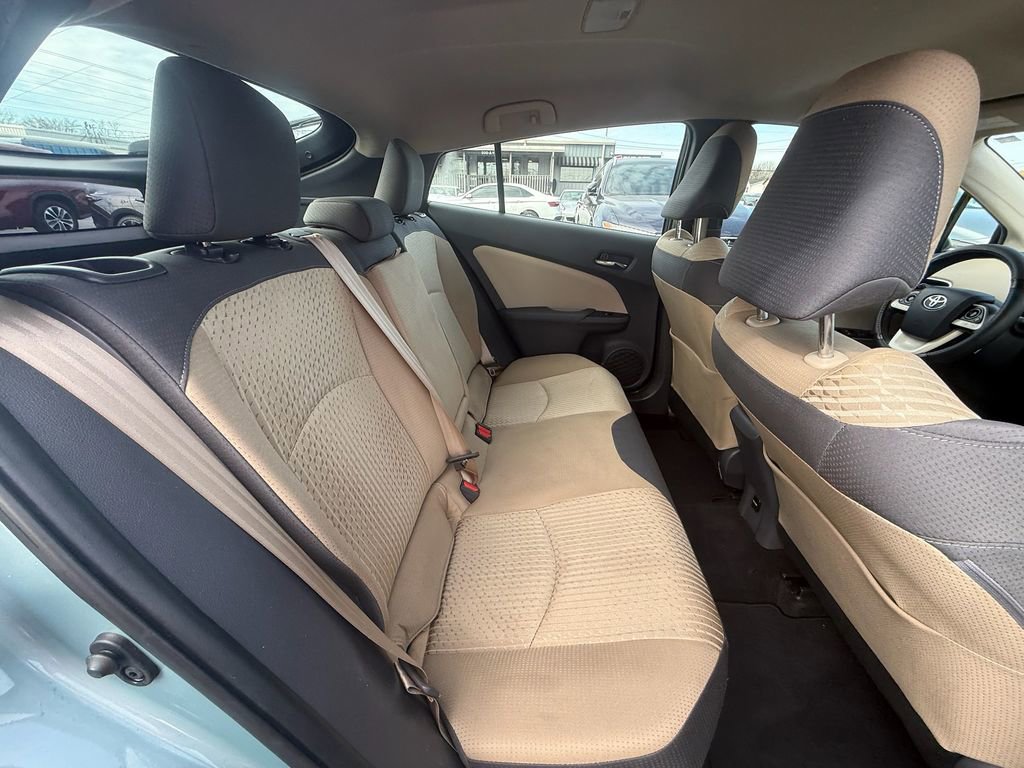 Used 2017 Toyota Prius Three image 21