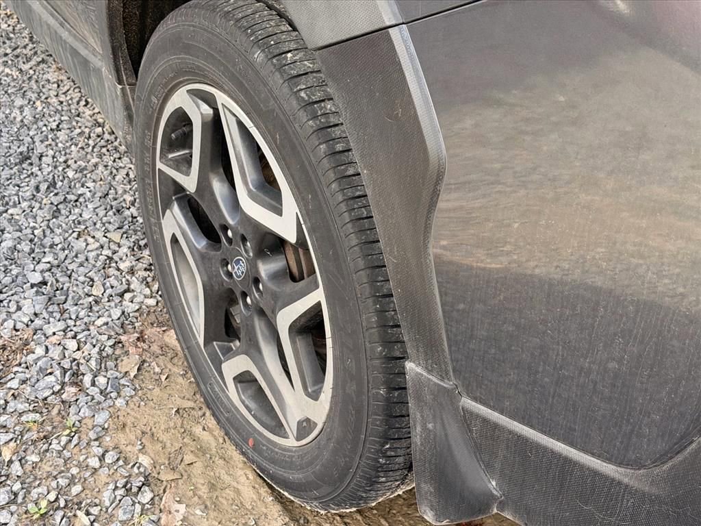 Used 2020 Subaru Crosstrek 2.0i Limited w/ Moonroof Package image 17