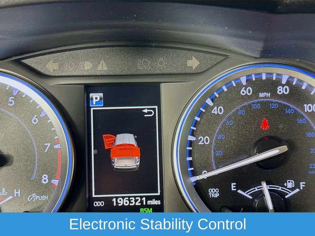Used 2018 Toyota Highlander XLE AWD/4WD image 15