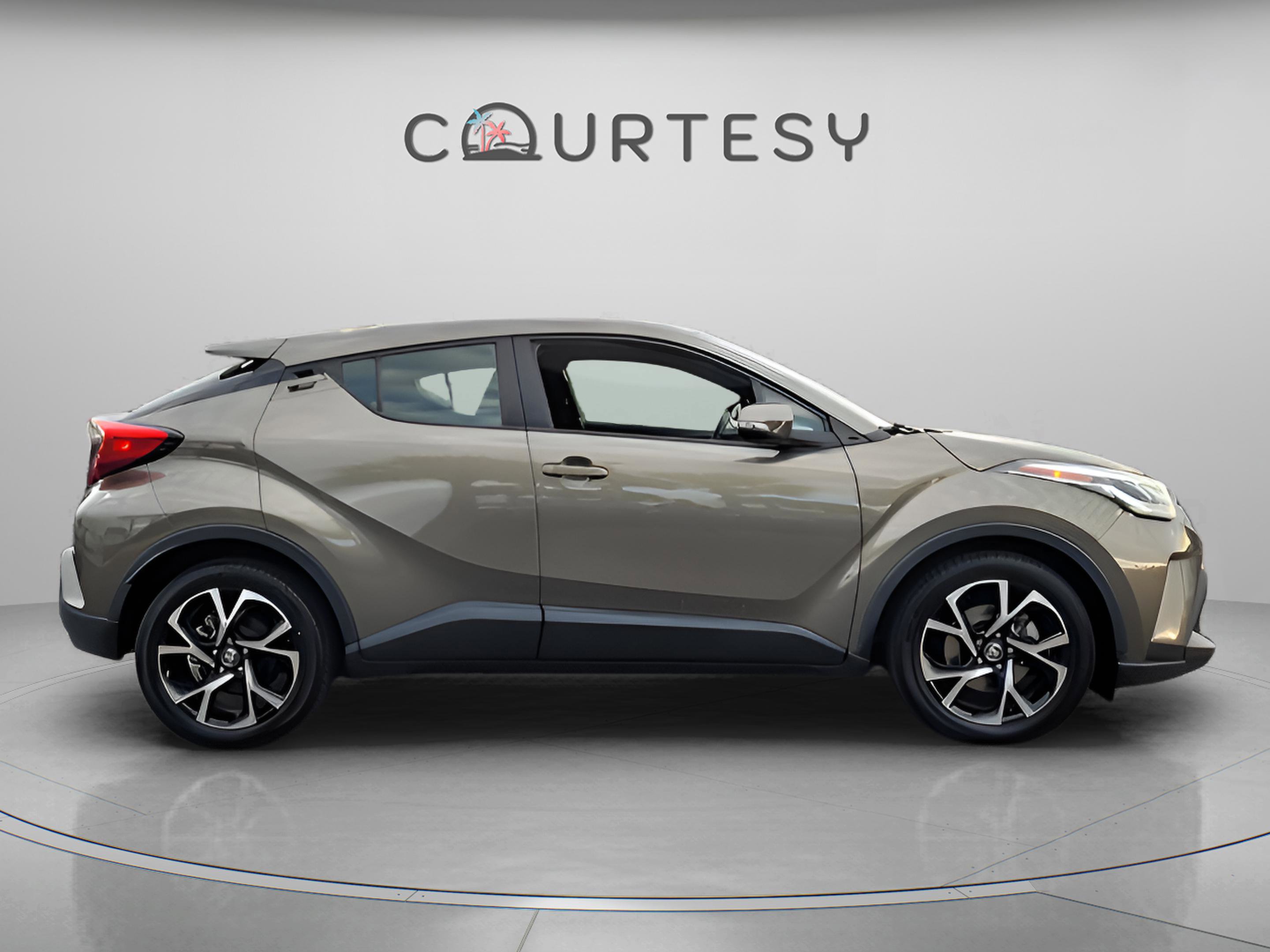 Certified 2021 Toyota C-HR XLE image 6
