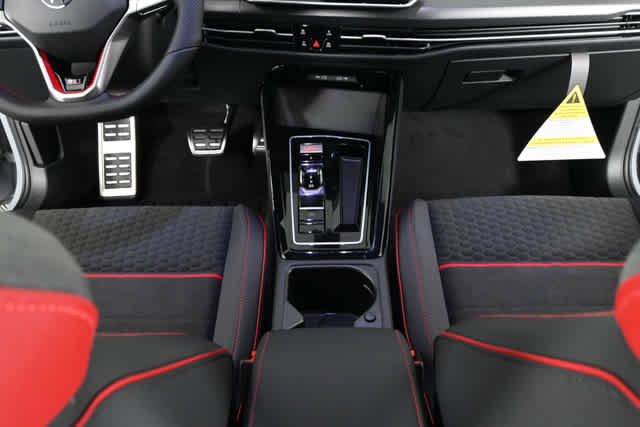 New 2026 Volkswagen GTI SE image 17