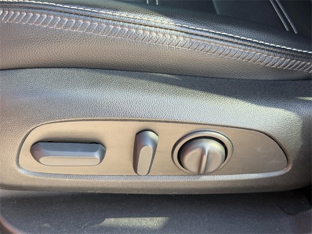 Used 2022 GMC Terrain Denali w/ Denali Premium Package image 19