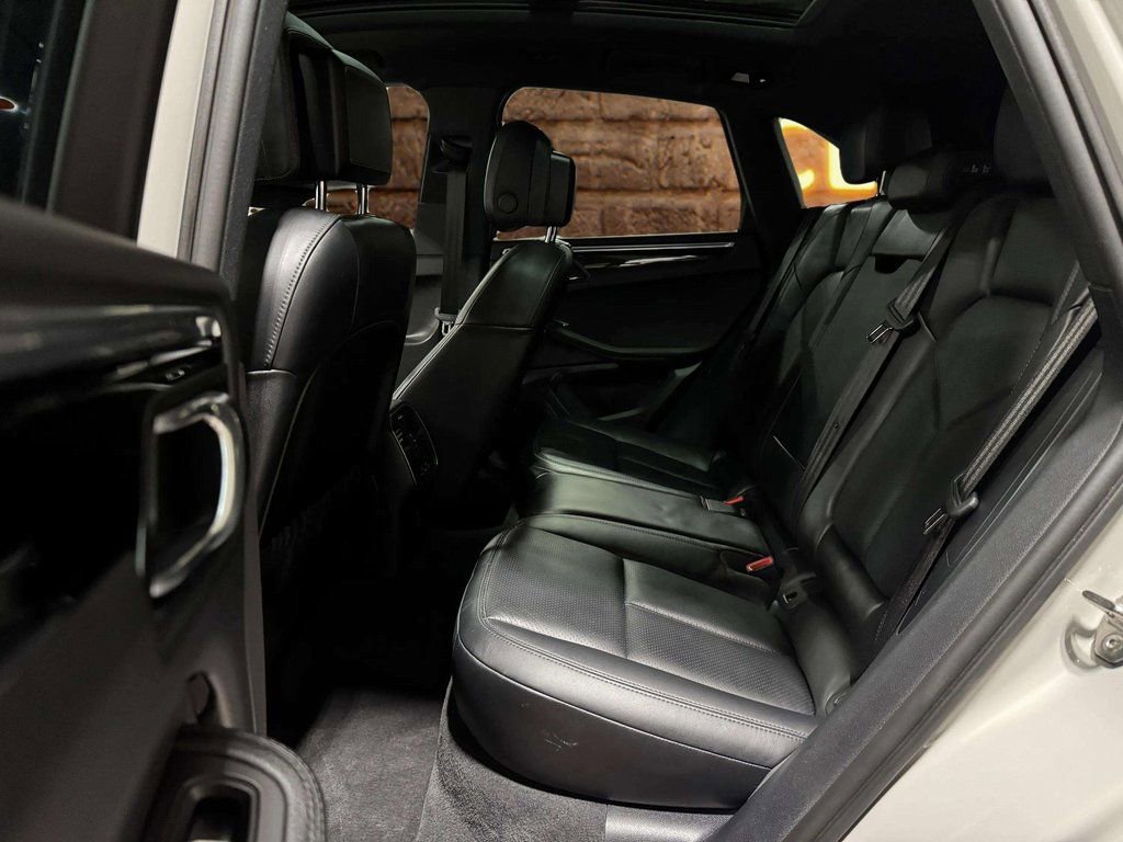 Used 2024 Porsche Macan image 24