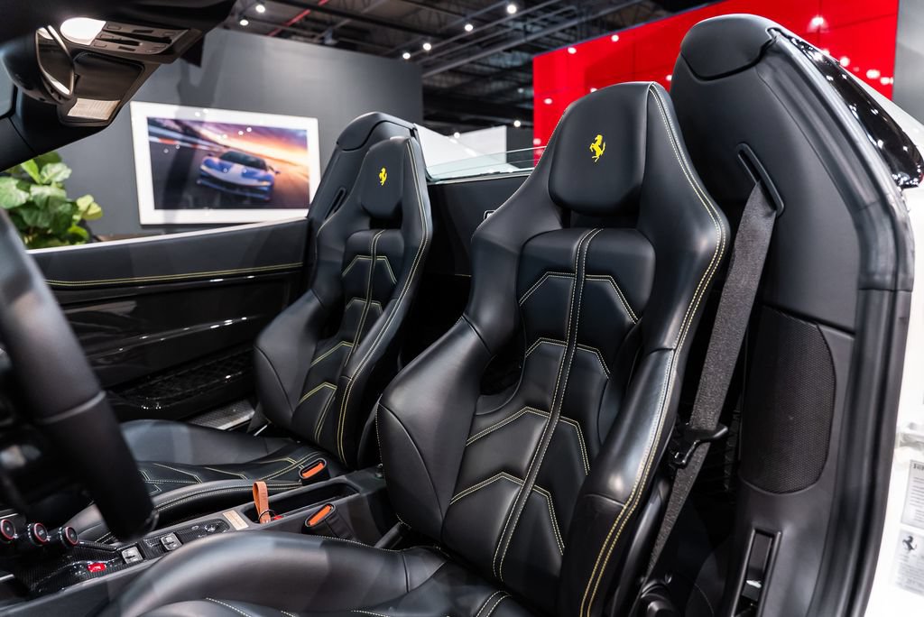 Certified 2015 Ferrari 458 Speciale A RWD image 4