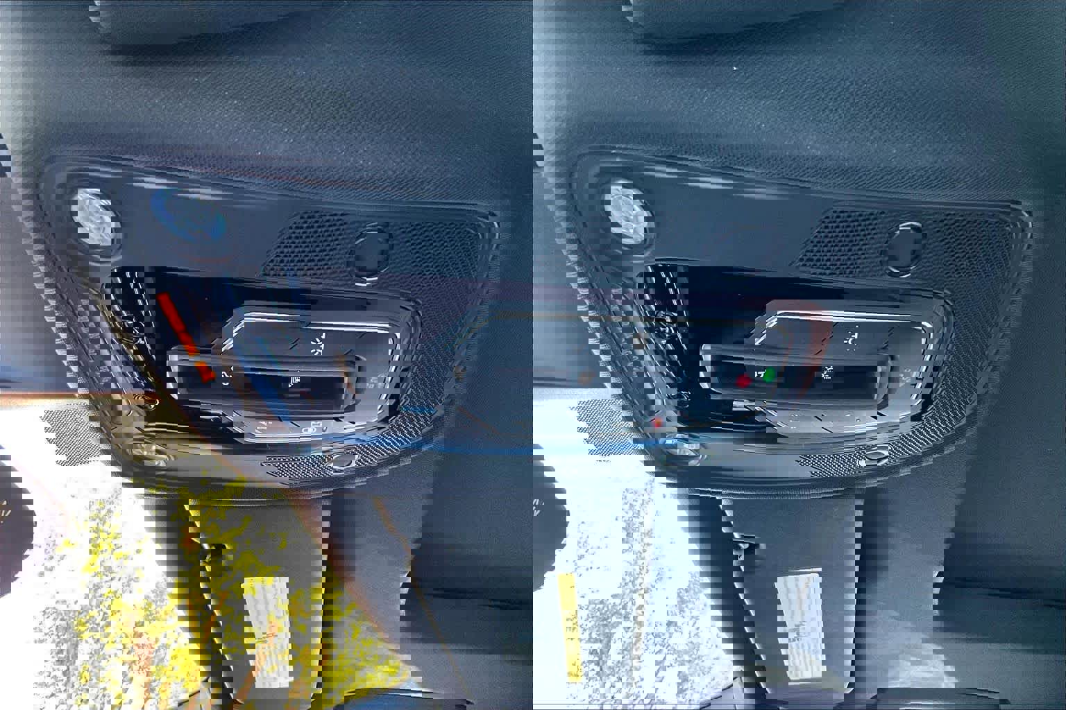 Used 2025 Audi Q8 Premium Plus image 31