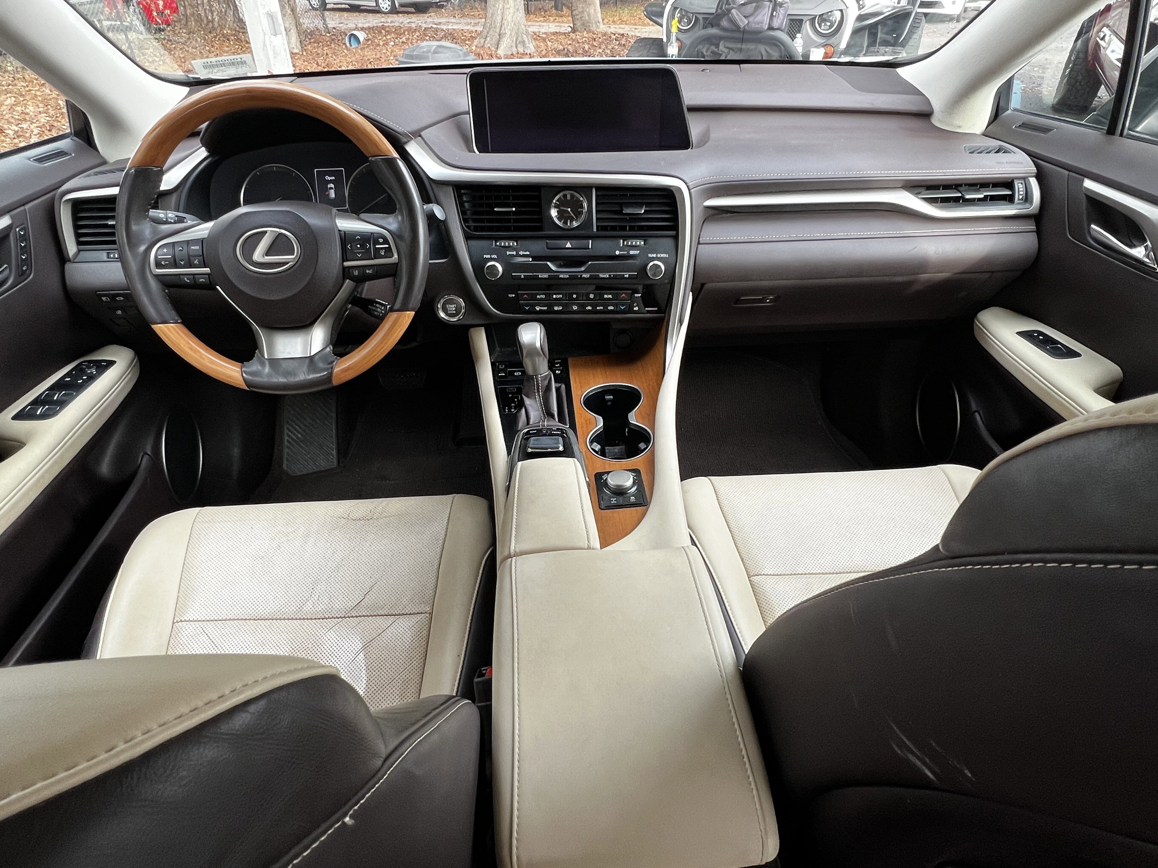 Used 2019 Lexus RX 350 AWD w/ Navigation Package image 35