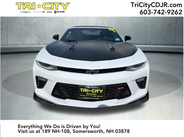 Used 2017 Chevrolet Camaro SS image 11