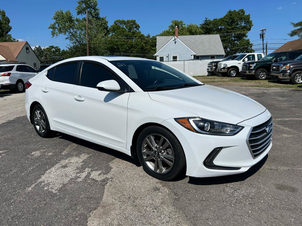 Used 2017 Hyundai Elantra Value Edition w/ Cargo Package FWD image 3