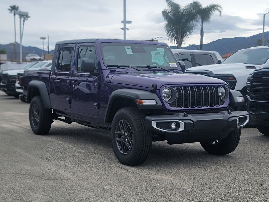 New 2026 Jeep Gladiator Sport AWD/4WD image 1