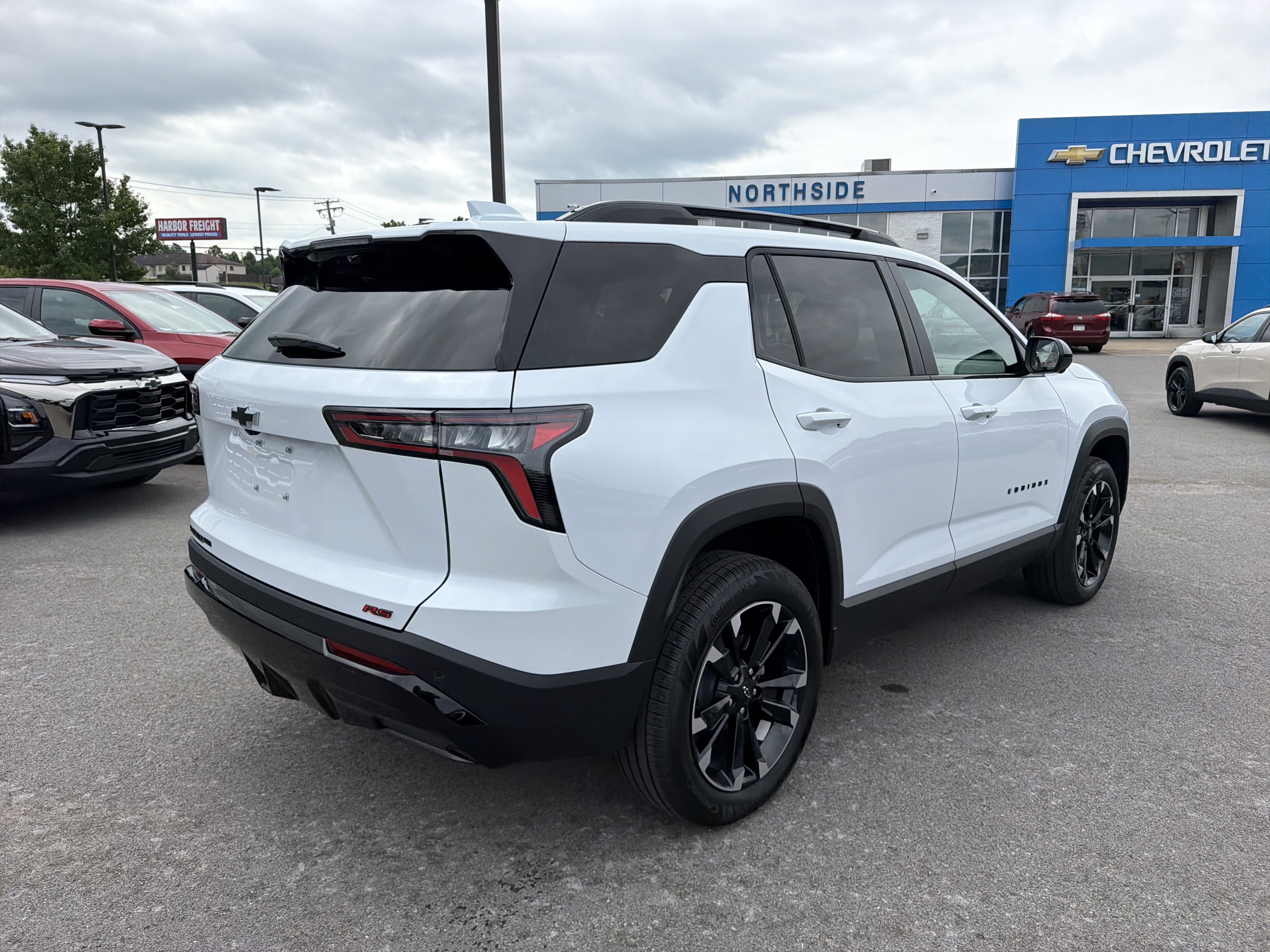 New 2027 Chevrolet Equinox RS w/ Safety and Technology Package AWD/4WD image 6