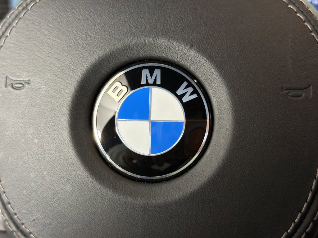 Used 2024 BMW X7 M60i w/ Executive Package image 30