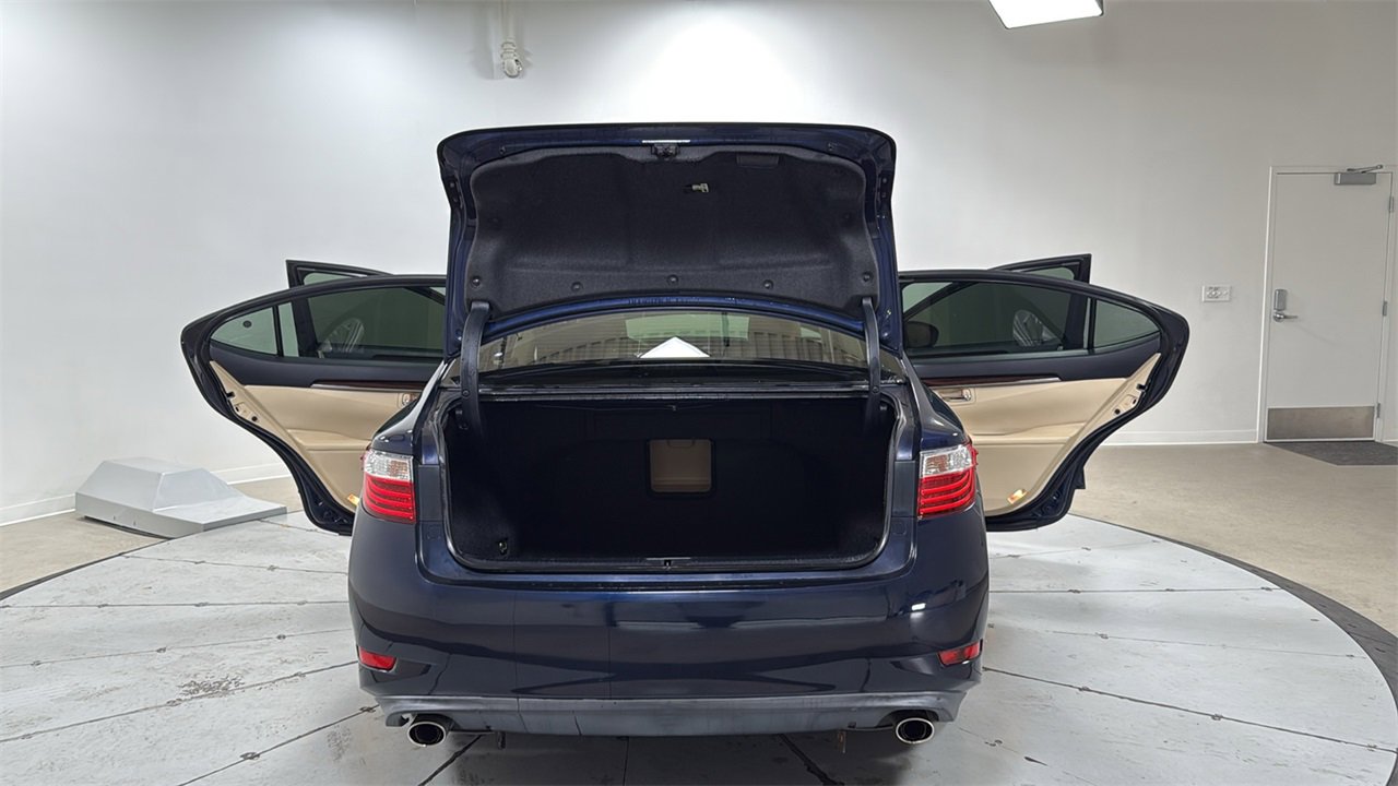 Used 2013 Lexus ES 350 image 16