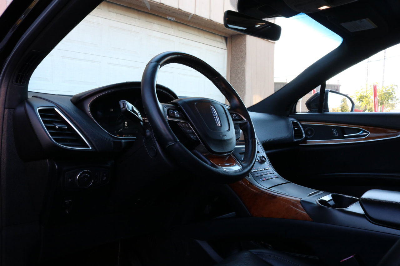 Used 2019 Lincoln Nautilus Reserve image 20