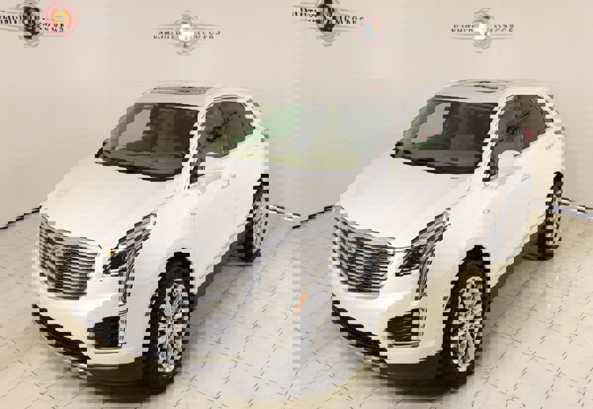 Used 2017 Cadillac XT5 Platinum image 35