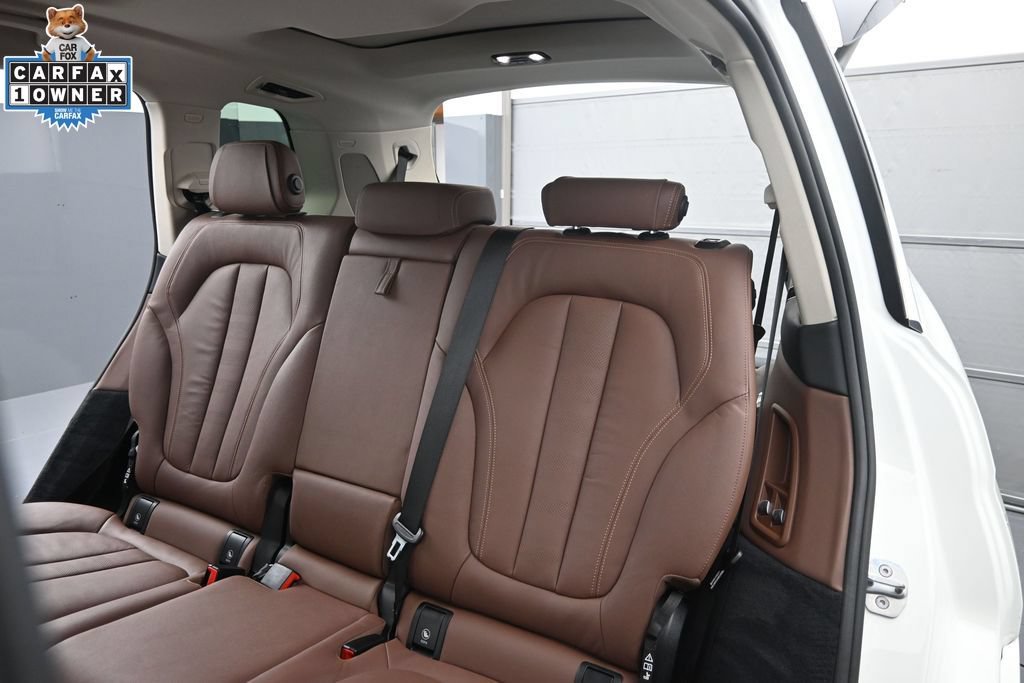 Used 2019 BMW X7 xDrive50i w/ Premium Package AWD/4WD image 32