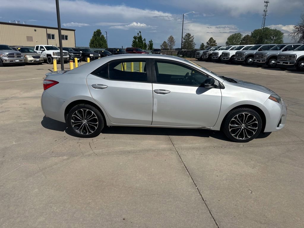 Used 2015 Toyota Corolla S Premium FWD image 39