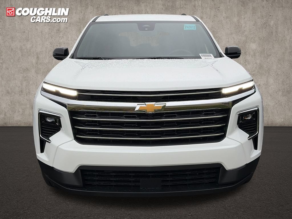New 2027 Chevrolet Traverse LT FWD video 2
