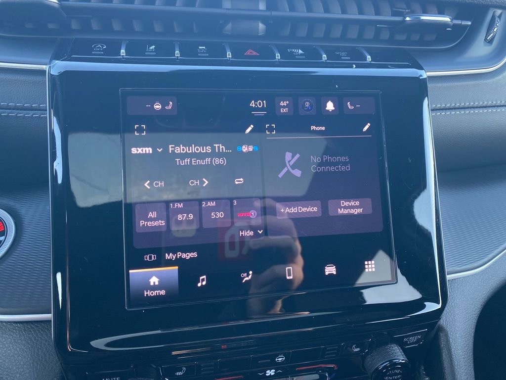 New 2025 Jeep Grand Cherokee L Altitude image 24