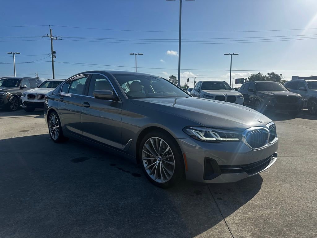 Certified 2023 BMW 530i w/ Premium Package image 5