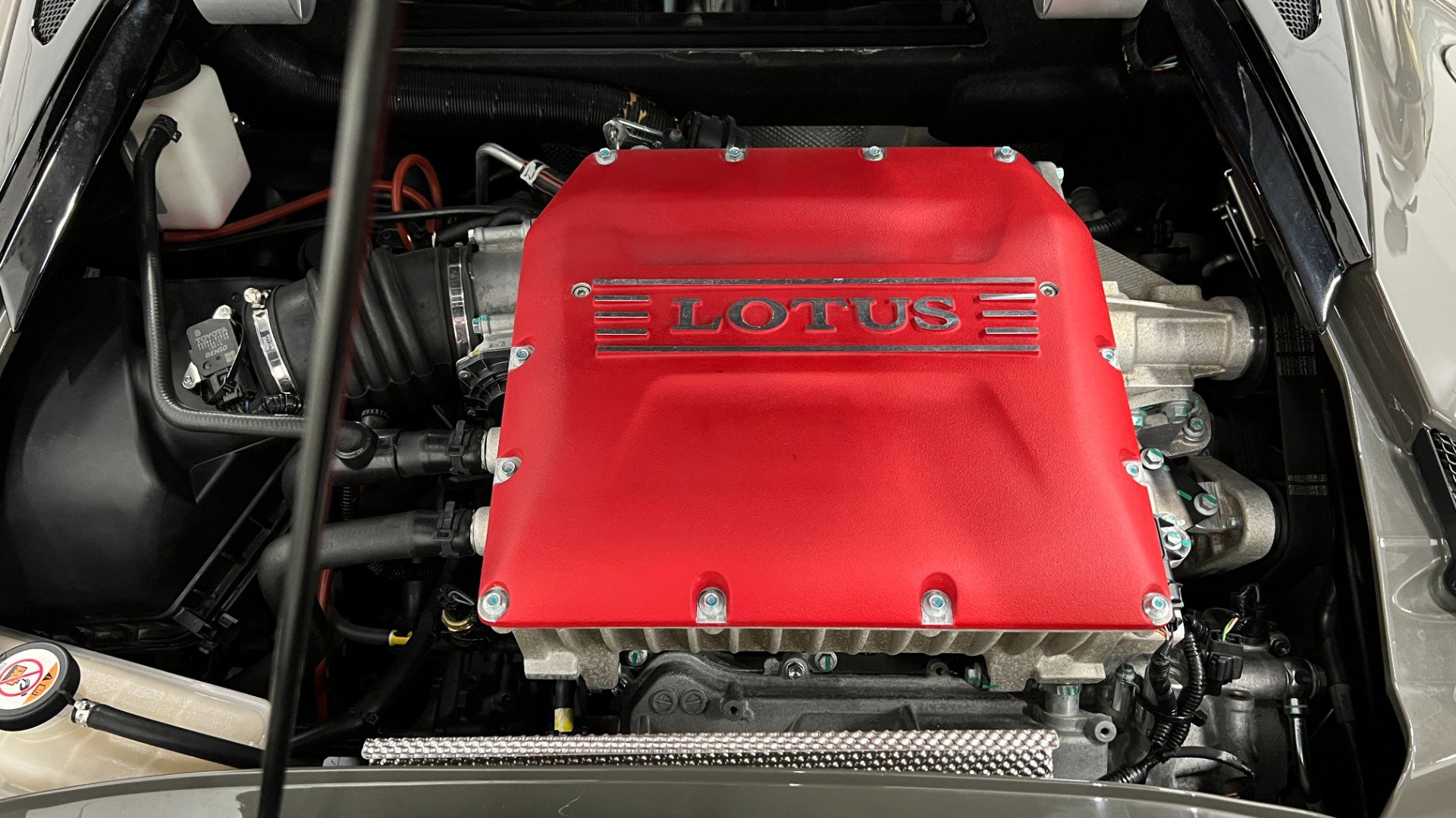 Used 2021 Lotus Evora image 59