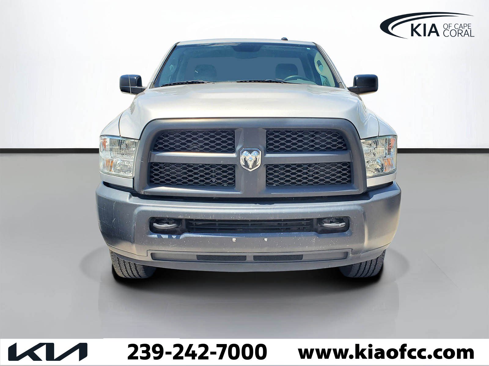 Used 2014 RAM 2500 Tradesman w/ Power & Remote Entry Group image 2