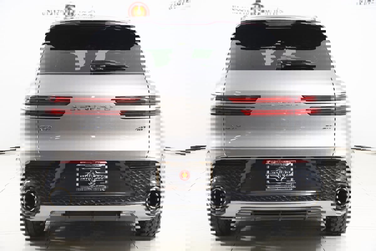 Used 2023 Genesis GV70 2.5T w/ Sport Prestige Package image 57