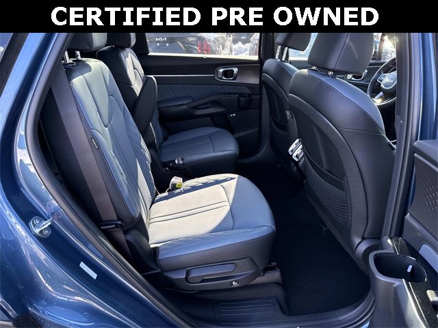 Certified 2025 Kia Sorento SX Prestige image 11