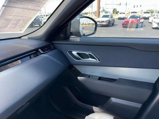 Used 2025 Land Rover Range Rover Velar S image 24