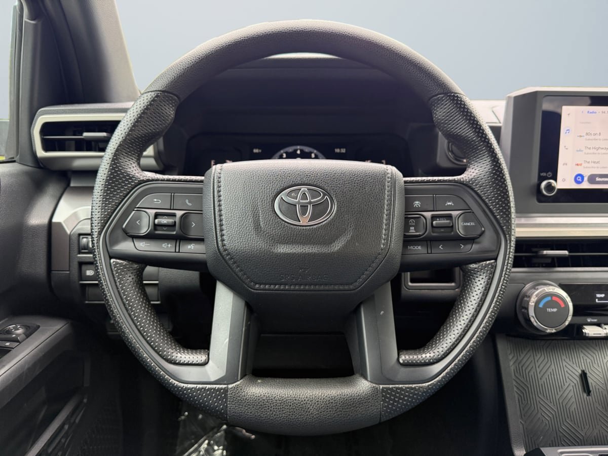 Used 2024 Toyota Tacoma 4x4 Double Cab image 11