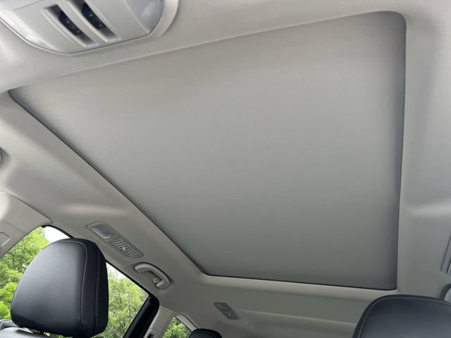 Used 2025 Subaru Ascent Limited AWD/4WD image 18
